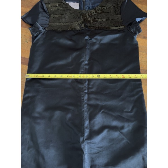 Vera Wang Sequined Party Dress Navy Blue Satin Midi With Black Sequin Neckline - Picture 12 of 16